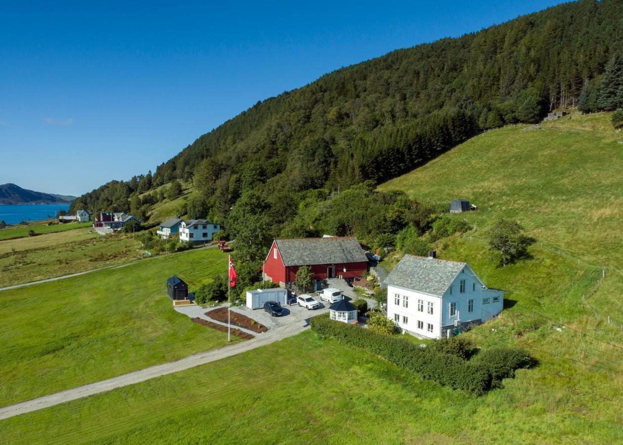 Villa Kraen Gard Larsnes Exterior foto